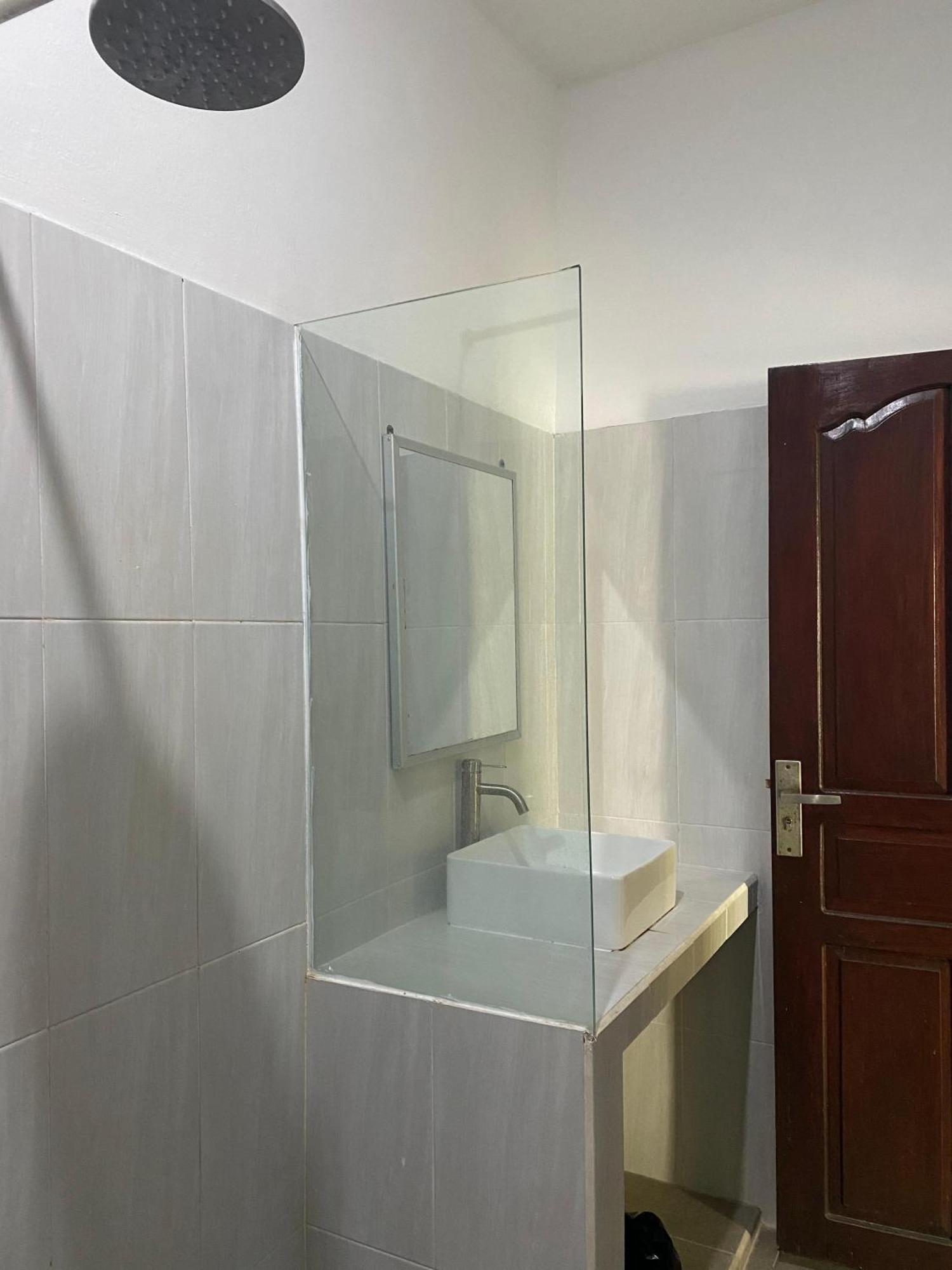Pondok Dedik Hotel Canggu Екстериор снимка